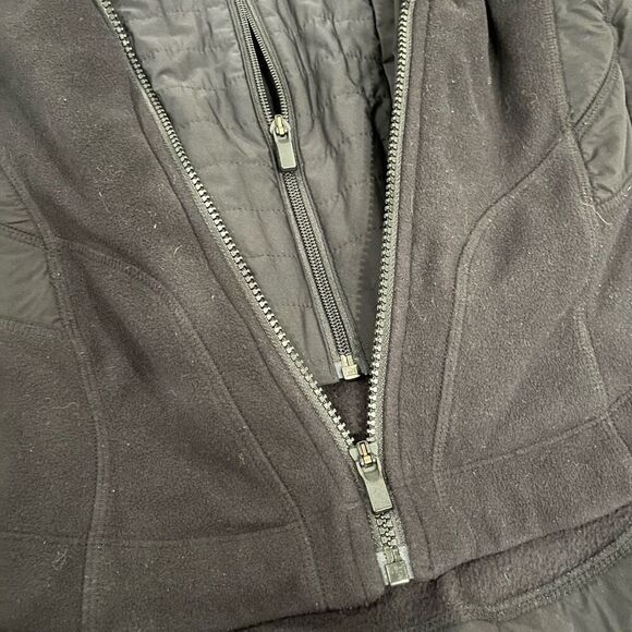 Athleta Cold Front Hybrid Jacket Women's 2XS Black Full Zipper Hoodie Pockets - Picture 6 of 8